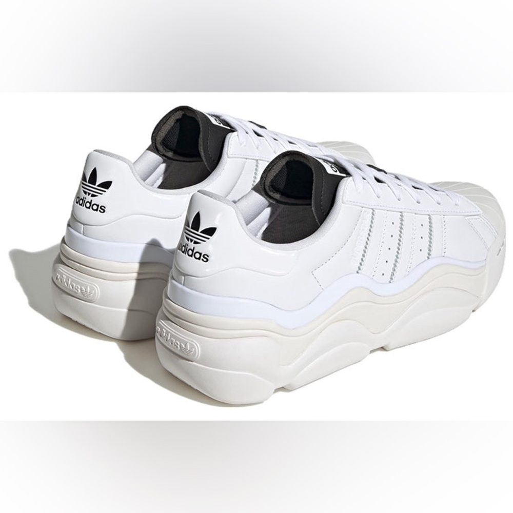NWT Adidas Superstar Millencon sneakers in the Cloud White and Core Black 6 1/2